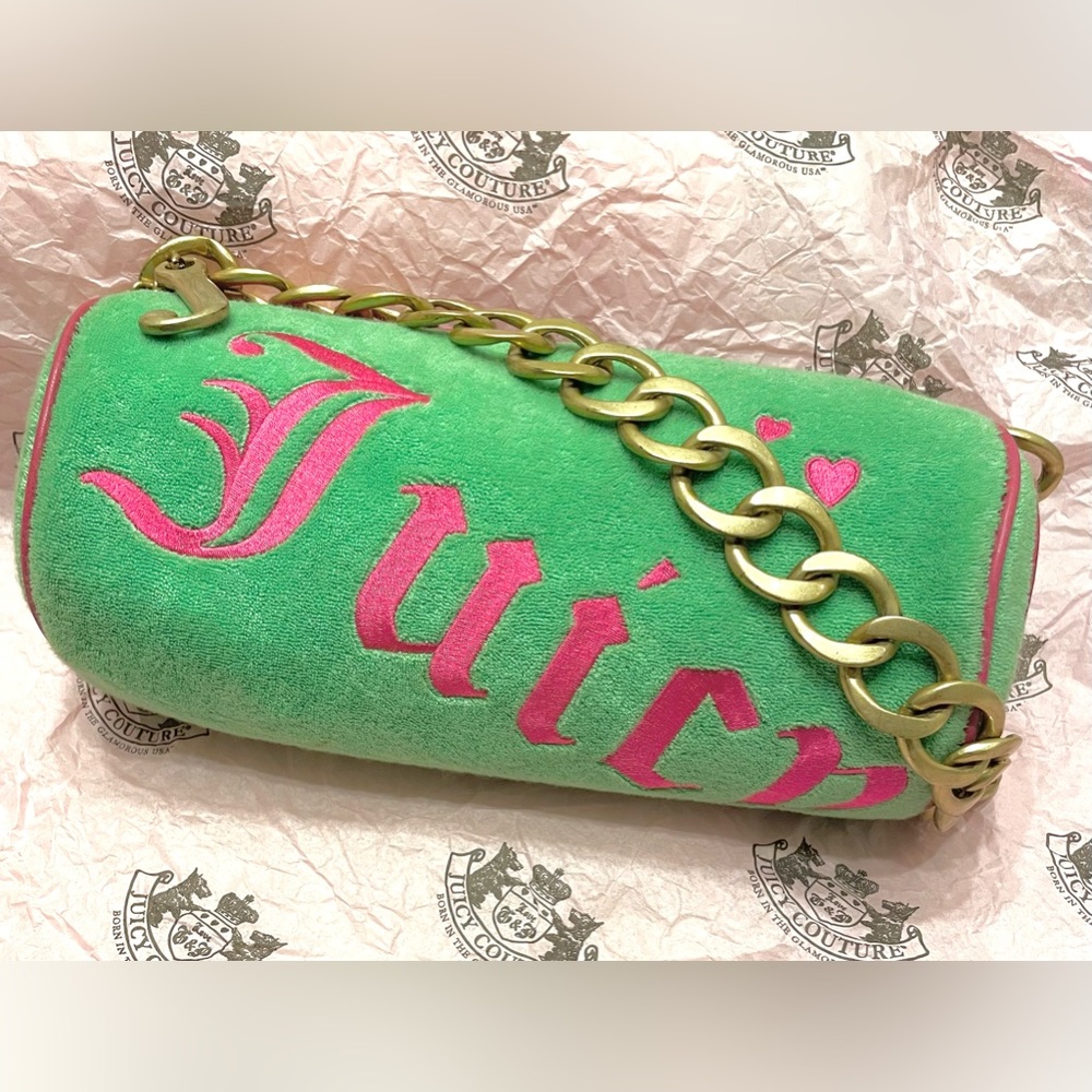 ICONIC JUICY Couture Y2K Vintage Hot Pink Green Princess Crown Heart Barrel Bag - Picture 12 of 12